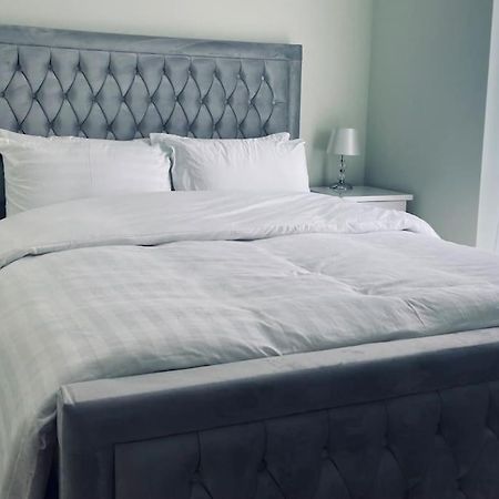 Ormeau Road Stylish Double Bedroom Luxury Apartment Belfast Buitenkant foto