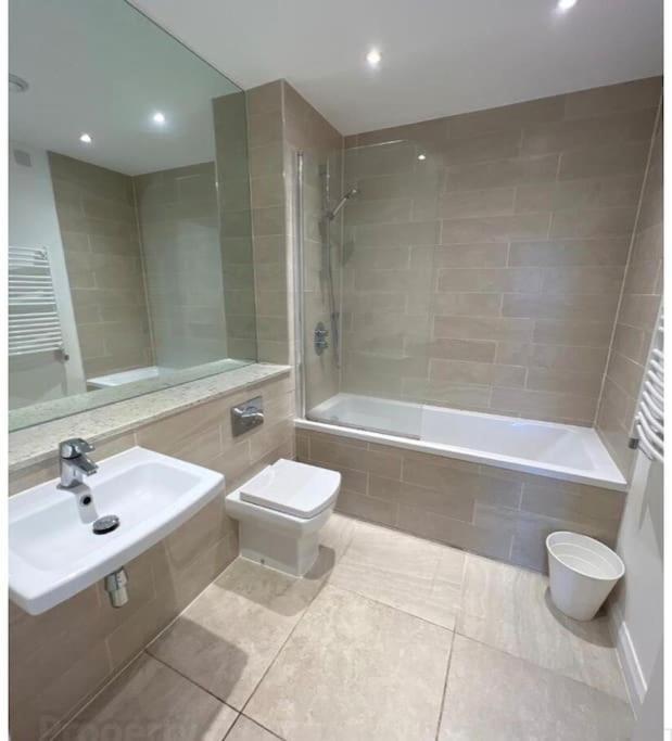 Ormeau Road Stylish Double Bedroom Luxury Apartment Belfast Buitenkant foto